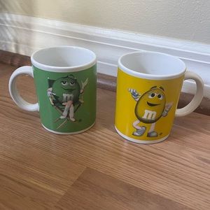 Set of 2 M&M's Cup Mug Green And Yellow